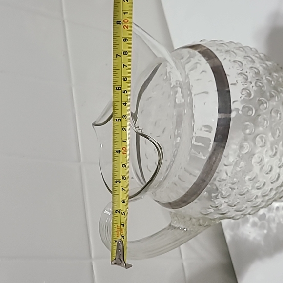 Vintage glass pitcher silver line around the body - Picture 8 of 8